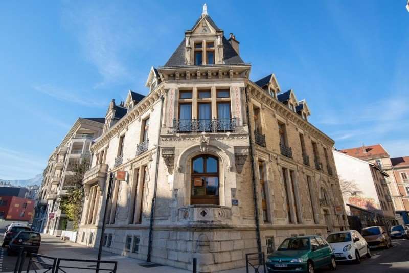 Privilodges Chateau Perrin Гренобль Экстерьер фото